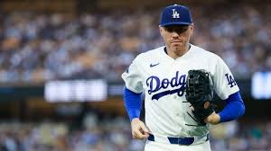 Freddie Freeman exits Dodgers game after scary fall down dugout stairs