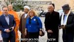 بالبيض والأحذية انتظر الفلسطينيون الوفد
