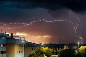 Alerta Climática: Tormentas Eléctricas y Granizo Azotan Argentina