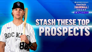 Dodgers' Will Smith: Swats homer out of leadoff spot