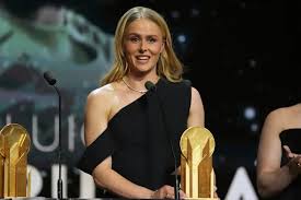 Hannah Hampton's Emotional Yashin Trophy Win and Tribute to Matt Beard