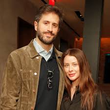 E! Online - News update