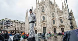 Ultimo sta tornando: lo spoiler della nuova canzone sui social