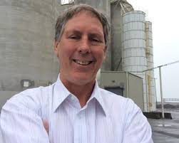 Leonard Barnes, with the Port of Grays Harbor on Washington&#39;s coast, gave the farmers a tour of the port facilities and spoke to Brownfield about what ... - 2014-Leonard-Barnes