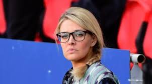 Carine Galli Victime d'Insultes! Sa Réponse Explosive en Direct!