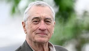 Robert De Niro takes brutal jab at Donald Trump