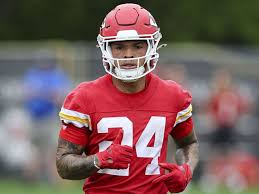 Chiefs Trade Skyy Moore to 49ers Amid WR Injuries