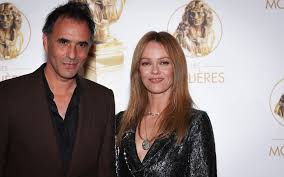 Vanessa Paradis et Samuel Benchetrit divorcent : pourquoi cette séparation nous touche — Le Parisien
