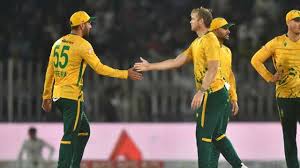 Bosch preys on Pakistan again as Proteas win T20I opener