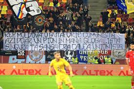Romania-Moldova Clash: Fiery Fan Messages & World Cup 2026 Prep!