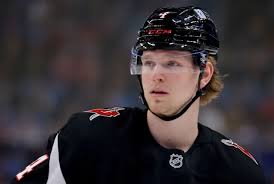Byram Stays! Sabres Lock Down Star Defenseman, Flyers Miss Out? - Imagen principal del artículo
