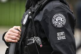 Law enforcement shoots and kills man trying to enter Mar-a-Lago, Secret Service says