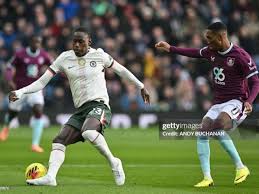 burnley đấu với chelsea