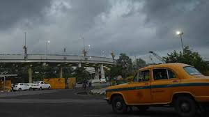 বৃহস্পতিবারেও কালবৈশাখীর সম্ভাবনা দক্ষিণবঙ্গে! আট জেলায় ৫০-৬০ কিমি বেগে ঝড়, তিন জেলায় ভারী বৃষ্টির সতর্কতা