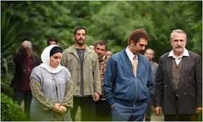 قابی دوست داشتنی و دیدنی از مهران رجبی کنار خانواده اش در یک مهمانی