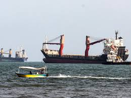 Iran war live: Trump claims Hormuz Strait open, seeks Iranian compensation