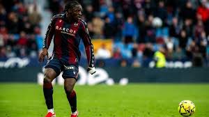 El camerunés del Levante, Etta Eyong, vuelve a marcar más de tres meses después