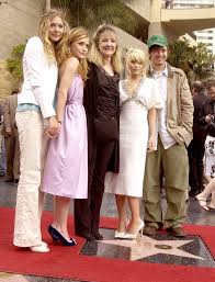 Olsen Twins Make Rare Appearance at Brother Trent’s Wedding