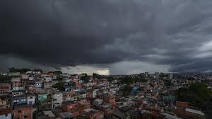 Quatro regiões do país terão chuvas intensas até sábado, alerta Inmet