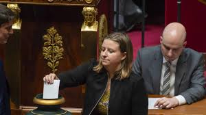 Députée LFI suspendue! Changement radical à l'Assemblée Nationale?
