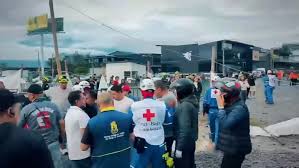 Mueren al menos tres personas después de que un 