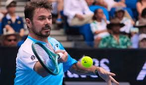 Aos 40 anos, Wawrinka vence de virada e empolga torcida em Melbourne