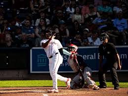 ¡Debut Estelar! Jhostynxon García Refuerza al Magallanes en la LVBP