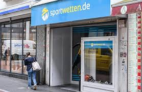 HNA