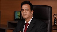 Now, Aakash Founder Moves NCLT Against AoA Amendment