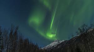 Northern Lights May Dazzle Skies Across the U.S. Tonight