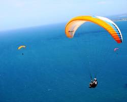 Pictures of Paragliding in Nha Trang