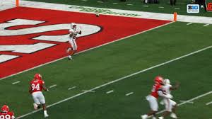 Elijah Faulkner catches second TD of game, helping UMass take lead over Rutgers — Fox News