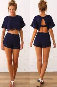 Resultado de imagem para look com short