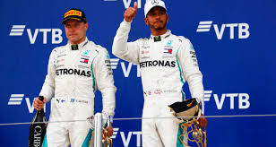 Bottas verliet bijna F1 na Mercedes-teamorders: ‘Ik had zo graag ‘nee’ willen zeggen’