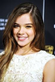 Hailee Steinfeld as Cassie Aganovic - haileesteinfeld