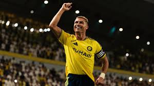 Ronaldo hits 979 as Al-Nassr beat Abha 2-1