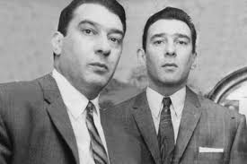 Daily Mirror Ronnie and Reggie Kray - Ronnie%2520and%2520Reggie%2520Kray-812159
