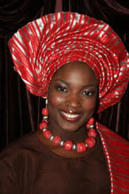 F2FA female contributors Ngozi Onuoha , Mazuba Kapambwe, Onye Gelora, and Chioma Onyewuchi agreed that the head tie is easier to produce than a gele. - 180251_180109655357852_180076255361192_349971_7099274_n