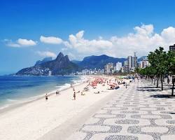Image of Ipanema beach in Rio de Janeiro