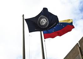 Dólar BCV supera los 102 bolívares: ¿Qué está pasando en Venezuela? - Imagen principal del artículo