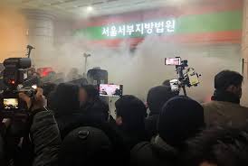 Protesters Assaulting Journalists Receive Suspended Sentences