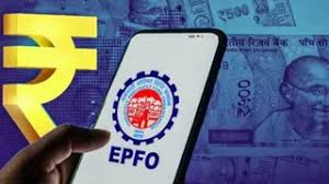पीएफ निकासी के नए नियम: क्यों अब आपको अपनी बचत योजना पर फिर से विचार करने की जरूरत है