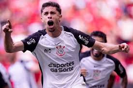 Yuri Alberto, Bidon, Garro, Gabriel Paulista, André, Matheus Bidu, Gustavo Henrique, Raniele, Matheuzinho e Kaio César: os jogadores do Corinthians com mais faltas sofridas no Brasileirão