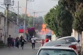 Explota gasera con dos pipas de 40 mil litros en Coacalco | VIDEO