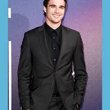 Jacob Elordi Premium Scoop euphoria (tv series) Classic T-Shirt - Product from Redbubble