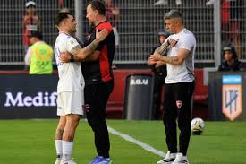 Newell's: Empate Agónico ante Tigre y Fabbiani Bajo la Lupa - Imagen principal del artículo