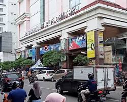 Gambar Pasar Baru Trade Center Bandung