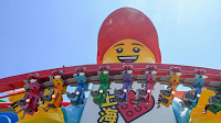 Shanghai: Miniaturzug und Drachenachterbahn – Größtes Legoland der Welt eröffnet