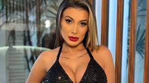 Andressa Urach afirma que teve novo pedido de visto negado pelos EUA