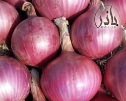 صورة بصل في قدر كبير